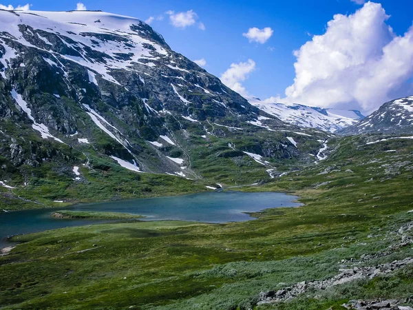 Voyager Norvège Montagnes Rivières Lacs Vallées — Photo