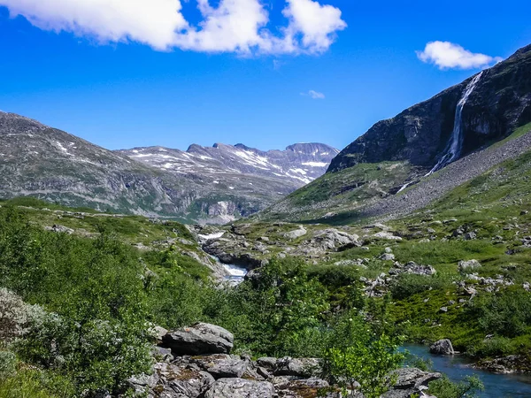 美丽的挪威自然 峡谷和山河 — 图库照片