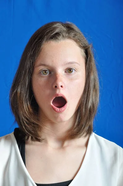 Surprised Teen Girl — Stock Photo, Image