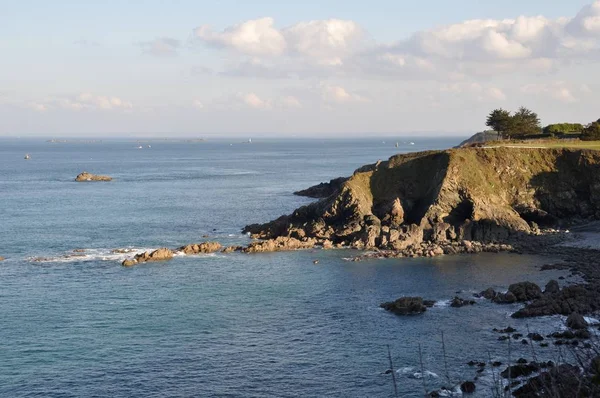 La costa della Bretagna a Saint Quay Portrieux — Foto Stock