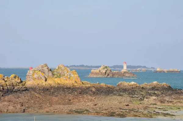 La côte bretonne à Loguivy — Photo