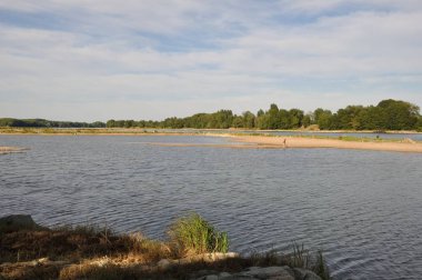 Bouchemaine'deki Loire'ın kenarları