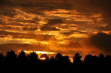İngiltere 'de Plerin' de günbatımı