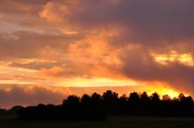 İngiltere 'de Plerin' de günbatımı