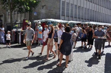 Piyasalarda maske zorunludur