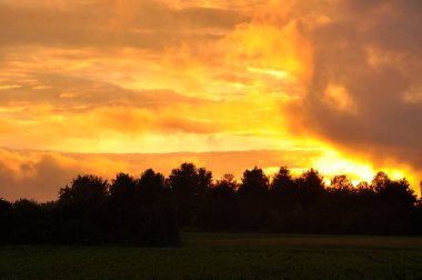 İngiltere 'de Plerin' de günbatımı