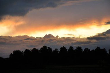 İngiltere 'de Plerin' de günbatımı
