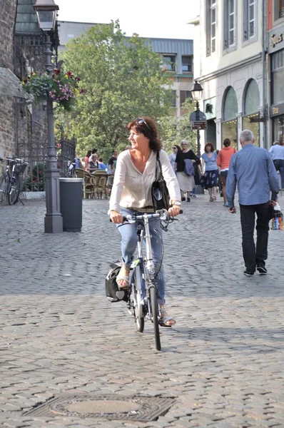 Ciclisti Aquisgrana Estate — Foto Stock