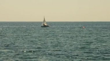 Karadeniz'de Yelkenli Yat.