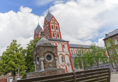 St. Bartholomew Koleji Kilisesi, Liege, Belçika
