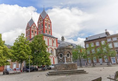 St. Bartholomew Koleji Kilisesi, Liege, Belçika