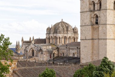 Bizans etkisi kubbesi. Zamora Katedrali, İspanya
