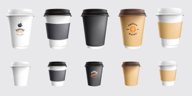 Gerçekçi kahve kağıt bardak beyaz arka plan üzerinde kümesi. Siyah ve beyaz sahte kağıt bardak markanız için ups. Logonuzu burada şablonu. Web banner tasarımı