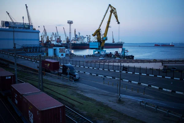 Odessa, Ukrayna 17 Temmuz 2015: Odessa Port demiryolu infrastru — Stok fotoğraf