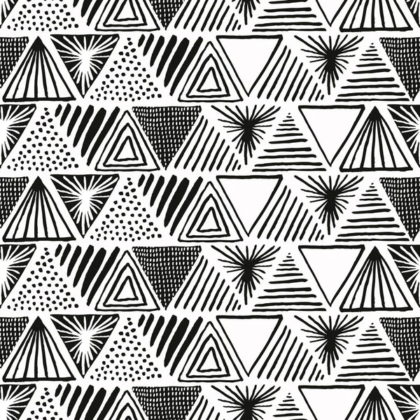 Kézzel rajzolt háromszög varrat nélküli mintázat. Vektoros illusztráció. — Stock Vector