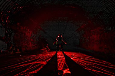 Renk ve tüp aydınlatma ile ışık boyama