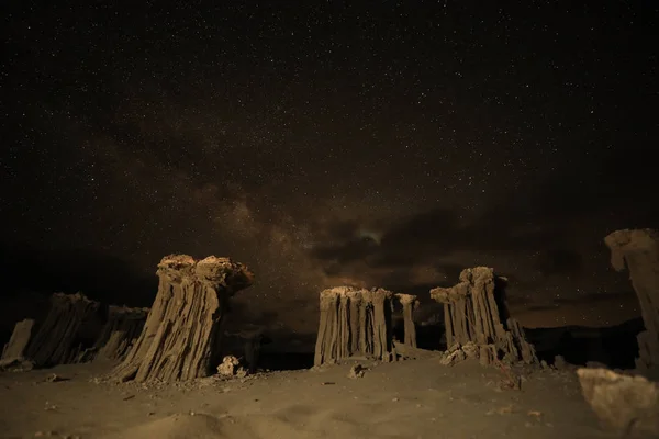 Samanyolu Galaksisinin Time Lapse Uzun Pozlama Görüntüsü — Stok fotoğraf