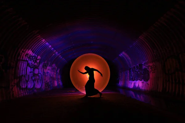 Light Painting With Color and Tube Lighting — Stock Photo, Image