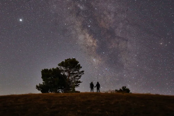 Evrendeki Yıldızların Gece Gökyüzü Manzarası Görüntüsü — Stok fotoğraf