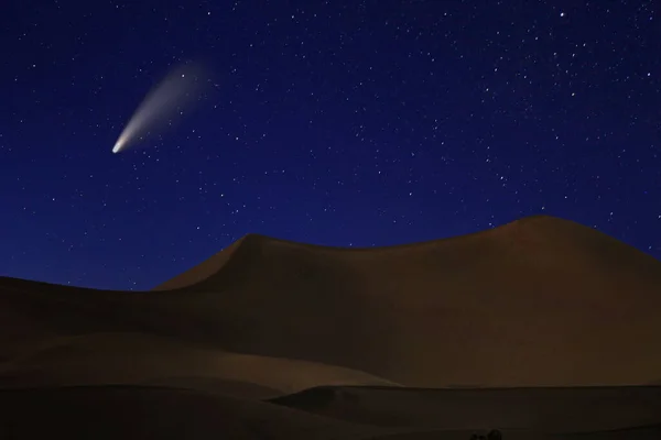 Evrendeki Yıldızların Gece Gökyüzü Manzarası Görüntüsü — Stok fotoğraf