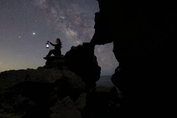 Evrendeki Yıldızların Gece Gökyüzü Manzarası Görüntüsü — Stok fotoğraf