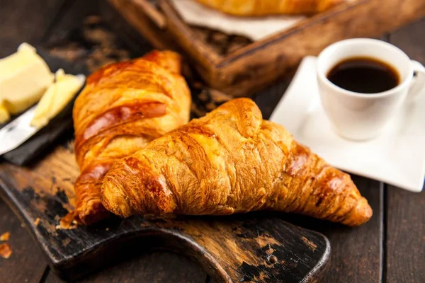 Taze tereyağı kruvasan