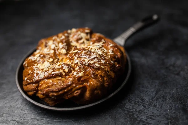 Sweet maple syrup bread — Stock Photo, Image