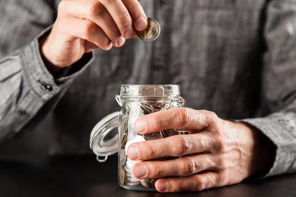 Vaso di monete — Foto Stock