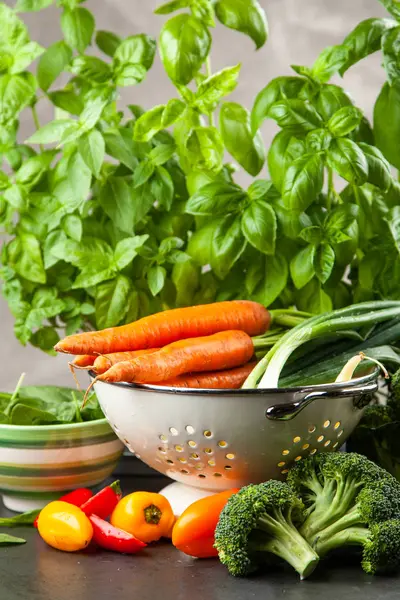 Surtido de verduras frescas —  Fotos de Stock