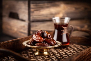 Bir bardak çay