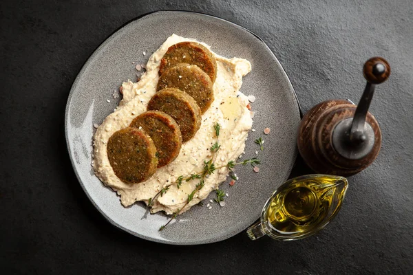 Falafel y hummus — Foto de Stock