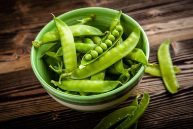 Taze taze bezelyeler