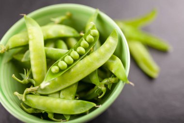 Taze taze bezelyeler