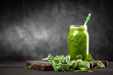 Ispanak ve lahana güler yüzlü