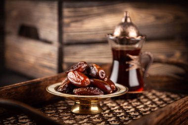 Bir bardak çay