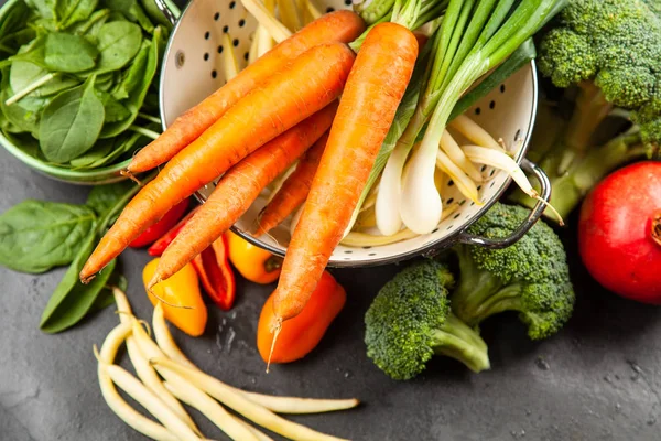Surtido de verduras frescas —  Fotos de Stock
