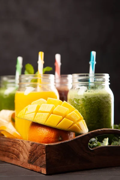 Assortiment van smoothies — Stockfoto