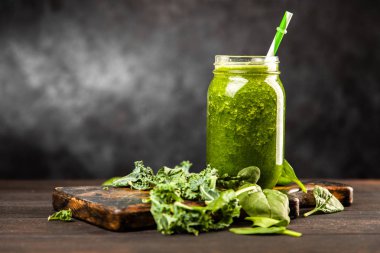 Ispanak ve lahana güler yüzlü