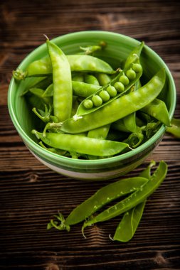 Taze taze bezelyeler