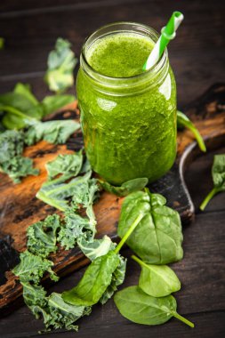 Ispanak ve lahana güler yüzlü