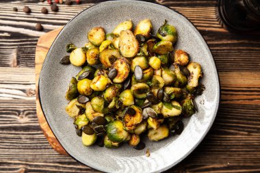 Kavrulmuş brussles lahanası