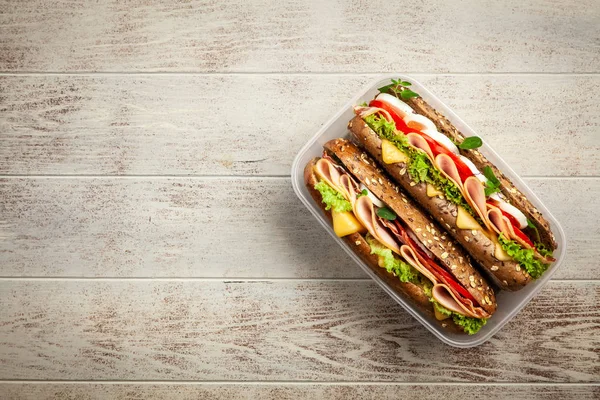 Classic BLT sandwiches — Stock Photo, Image