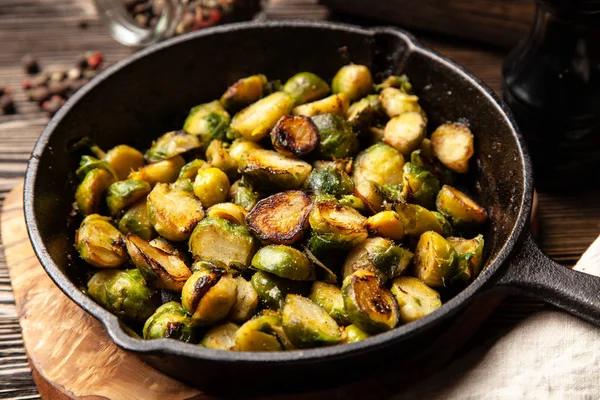 Brotes de bruselas asadas — Foto de Stock