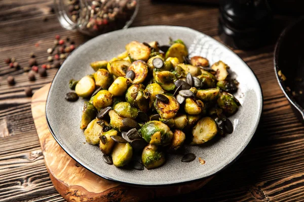 Brotes de bruselas asadas — Foto de Stock