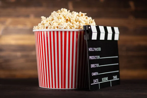 Full popcorn bucket — Stock Photo, Image