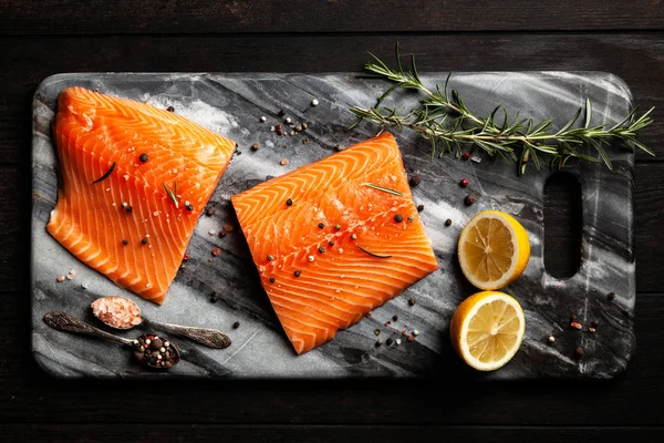 Filete de pescado de salmón —  Fotos de Stock