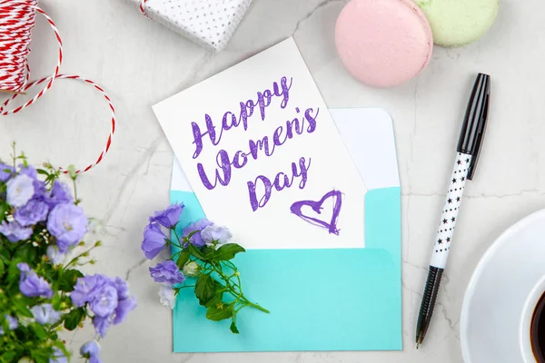 Glückliche Postkarte zum Frauentag — Stockfoto