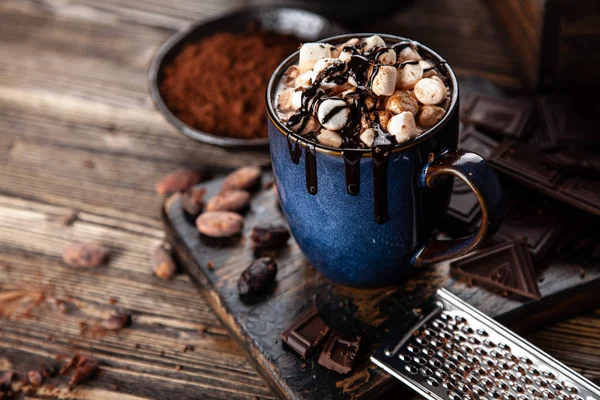 Kopje warme chocolademelk — Stockfoto