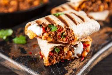 Meksika sığır börek