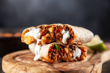 Meksika sığır börek